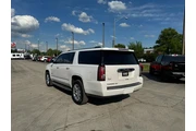 2017 GMC Yukon XL 4WD 4dr Den thumbnail