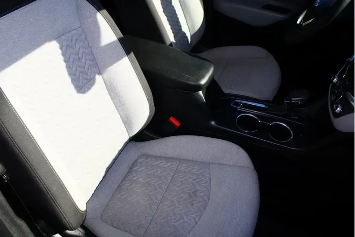 $21063 : Chevrolet Equinox 2024 LT 4d image 7