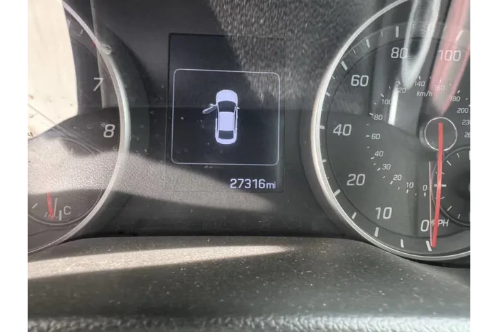 $16995 : 2018 Elantra Sport image 8