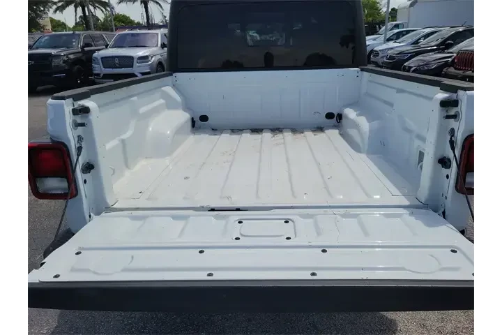 $26691 : Jeep Gladiator 2023 4x4 Spor image 6