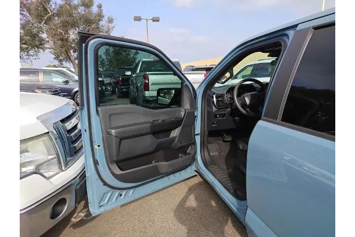 $38085 : Ford F-150 2023 4x2 Lariat 4 image 5