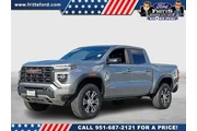 GMC Canyon 2023 4x4 AT4 4dr en Riverside