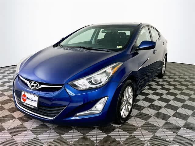 $11500 : PRE-OWNED 2015 HYUNDAI ELANTR image 4