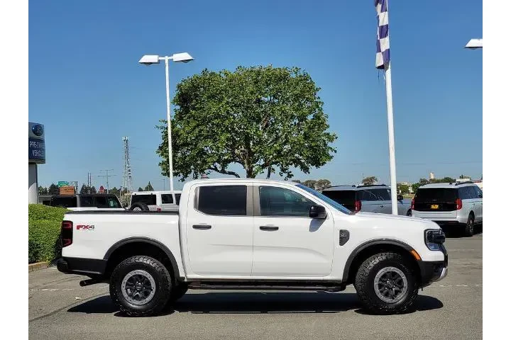 $37800 : Ford Ranger 2024 4x4 XLT 4dr image 3