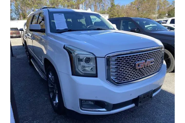 $9988 : GMC Yukon XL 2016 4x2 Denali image 1