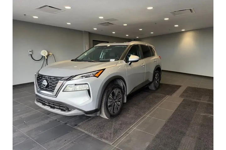 $22984 : Nissan Rogue 2023 SV 4dr Cro image 1