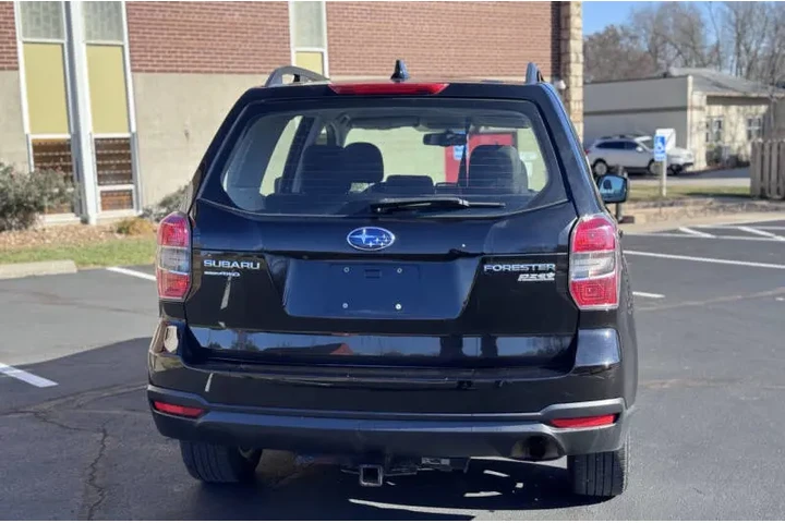 $8999 : 2016 Forester 2.5i image 6