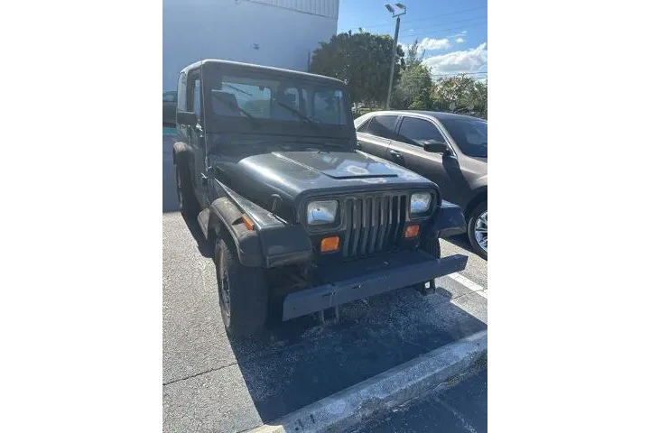$2997 : Jeep Wrangler 1993 2dr S 4WD image 1
