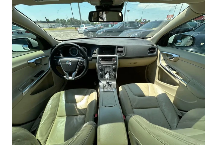 2013 VOLVO S60 T5 SEDAN 4D image 5