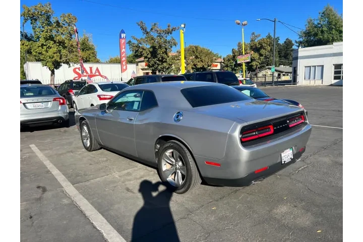 $17590 : 2016 Challenger SXT image 6