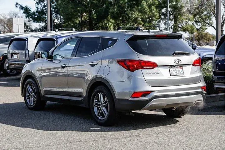 $10991 : Hyundai SANTA FE Sport 2018 image 2