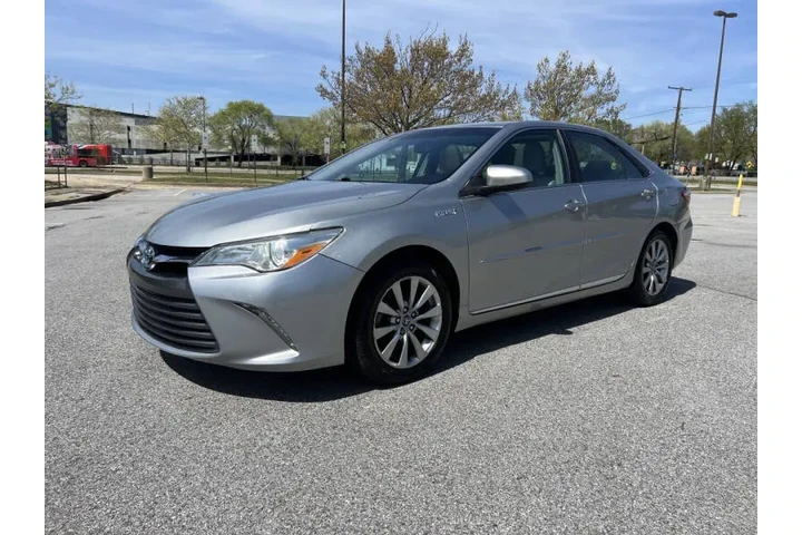 $13900 : 2017 Camry Hybrid XLE image 6