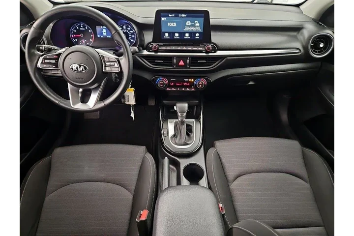 $13998 : Kia Forte 2019 S 4dr Sedan image 9