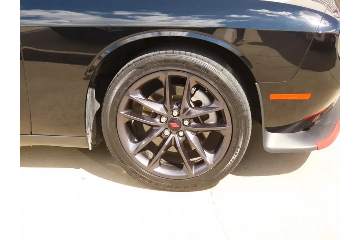 $27999 : Dodge Challenger 2022 AWD GT image 9