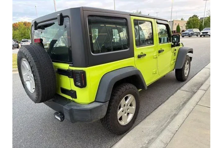 $12989 : Jeep Wrangler Unlimited 2016 image 5