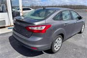 $8580 : 2012 FORD FOCUS2012 FORD FOCUS thumbnail