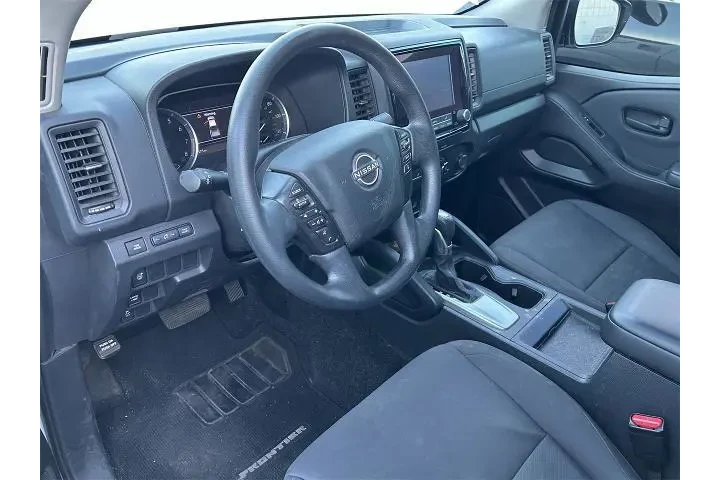 $23882 : Nissan Frontier 2022 4x2 S 4 image 5
