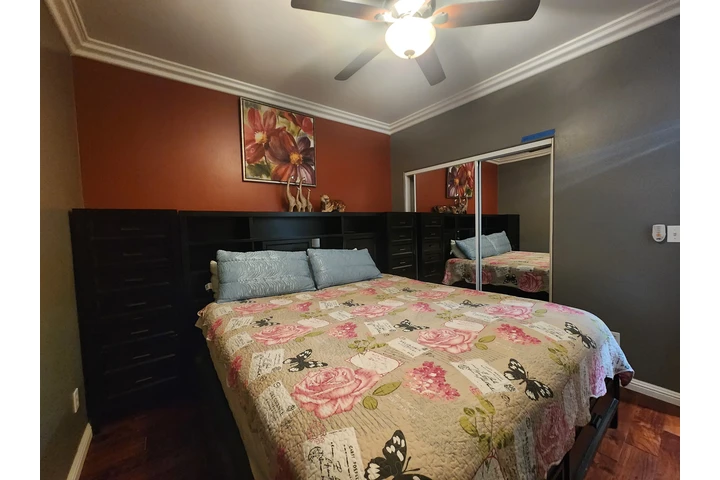 $900 : Rento una recamara image 5