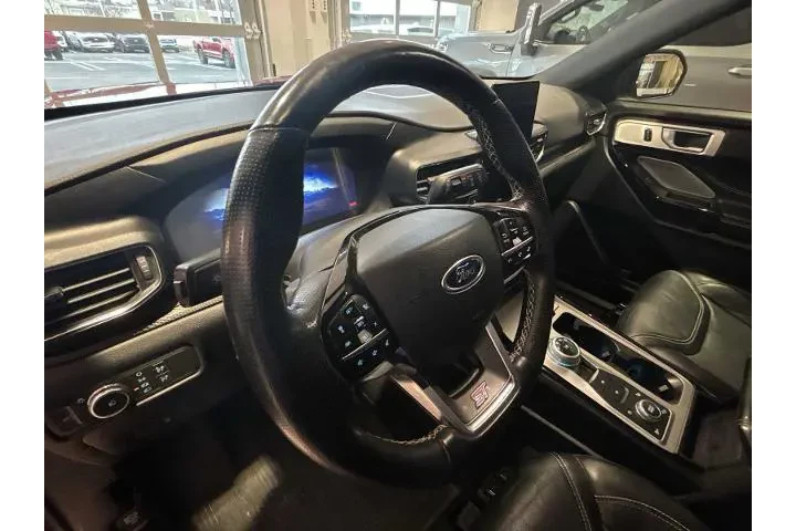 $34990 : Ford Explorer 2021 AWD ST 4d image 9