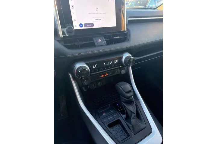 $26109 : Toyota RAV4 2024 XLE 4dr SUV image 10