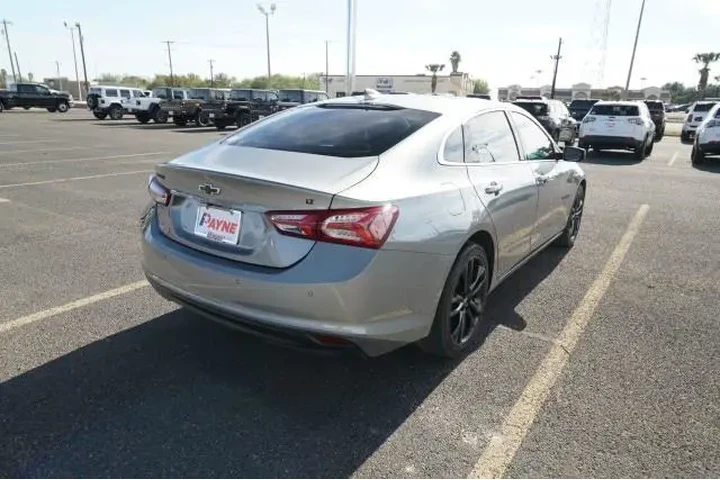 $21995 : Chevrolet Malibu 2024 LT 4dr image 5