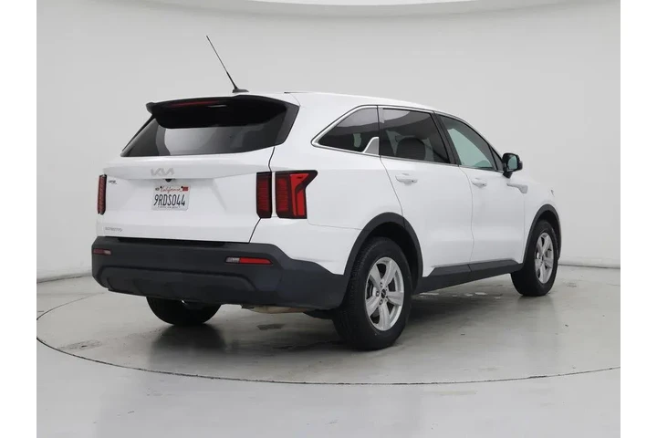 $22998 : Kia Sorento 2023 LX 4dr SUV image 8