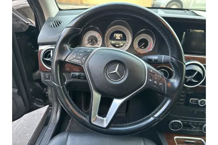 $13688 : Mercedes-Benz GLK 2015 GLK 3 image 8