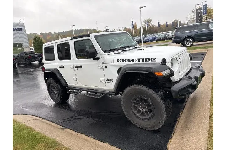 $36757 : Jeep Wrangler Unlimited 2022 image 5