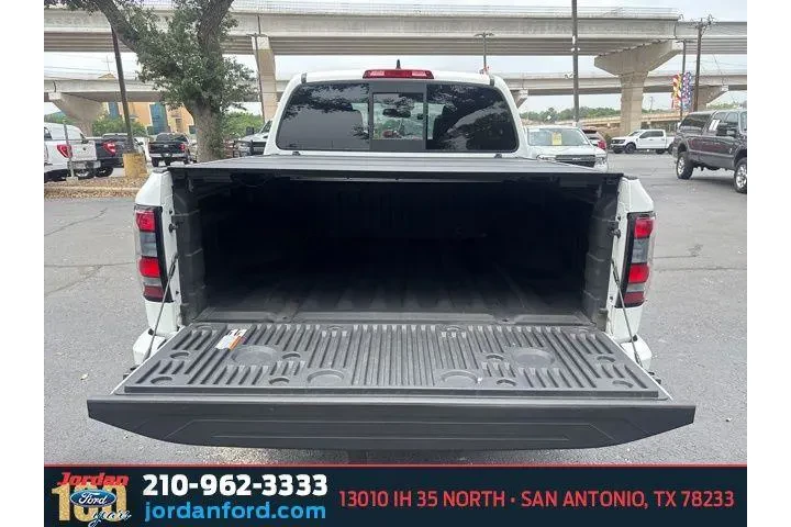 $27837 : Nissan Frontier 2022 4x2 S 4 image 9