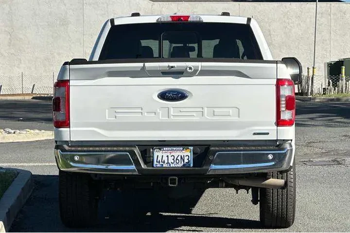 $35467 : Ford F-150 2022 4x4 Lariat 4 image 8