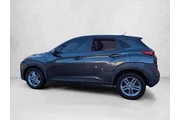 $13811 : Hyundai KONA 2021 AWD SE 4dr thumbnail