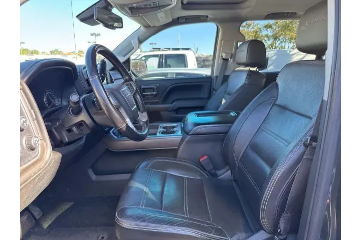 $33000 : GMC Sierra 1500 2018 4x4 Den image 5