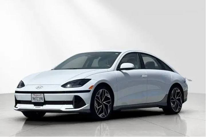 $26067 : Hyundai IONIQ 6 2023 SEL 4dr image 8