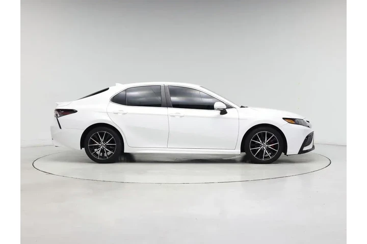 $20998 : Toyota Camry 2022 SE 4dr Sed image 7
