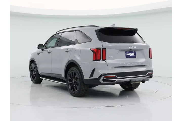 $30998 : Kia Sorento 2022 AWD SX 4dr image 2