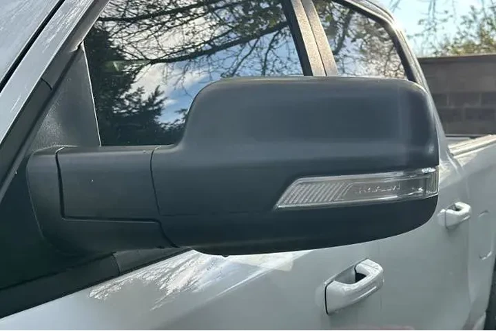 $35995 : Ram 1500 2022 4x4 Big Horn 4 image 7