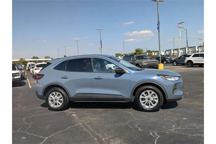 $19988 : Ford Escape 2023 AWD Active image 8