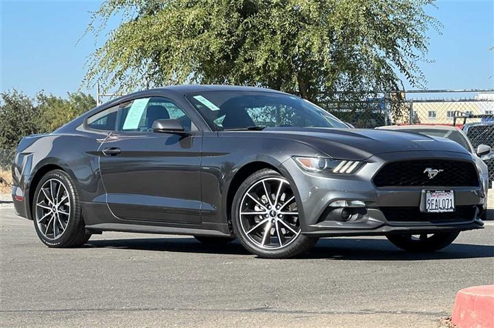 $15300 : Mustang EcoBoost image 2