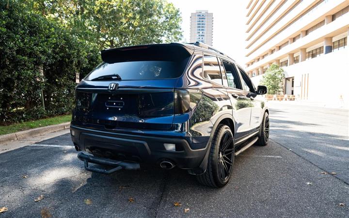 $21950 : 2019 HONDA PASSPORT image 4