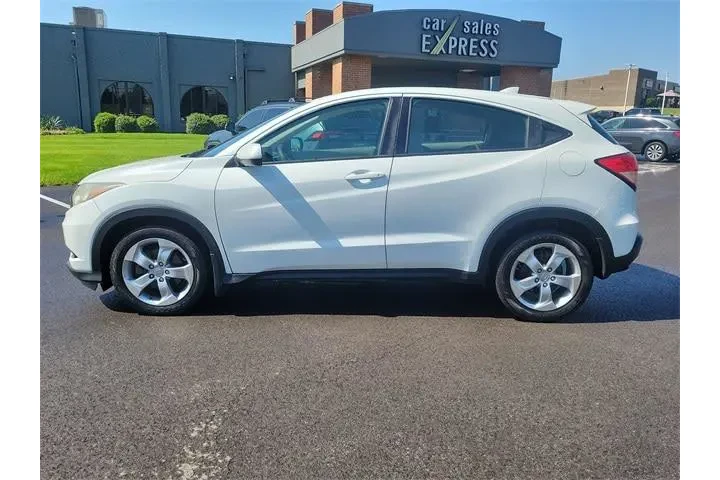 $15903 : Honda HR-V 2016 AWD LX 4dr C image 2