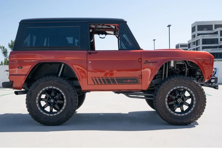$110000 : 1971 Bronco 4WD image 9