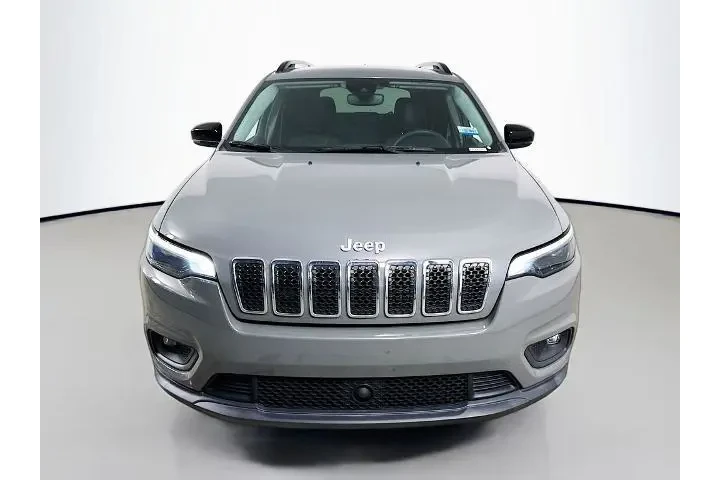 $22000 : Jeep Cherokee 2022 Latitude image 2