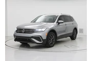 $19998 : Volkswagen Tiguan 2022 SE 4d thumbnail