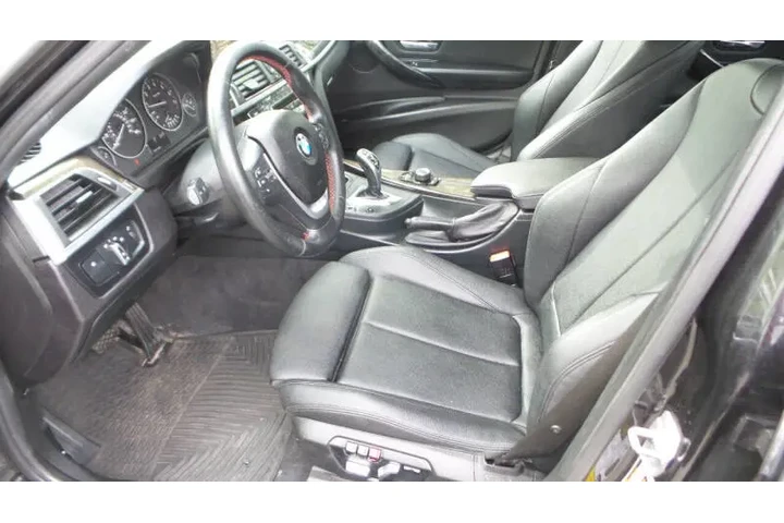 $11975 : 2017 BMW 3 Series 330i xDrive image 10
