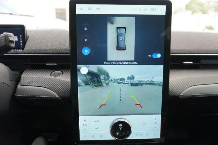 $31288 : Ford Mustang Mach-E 2024 Pre image 9