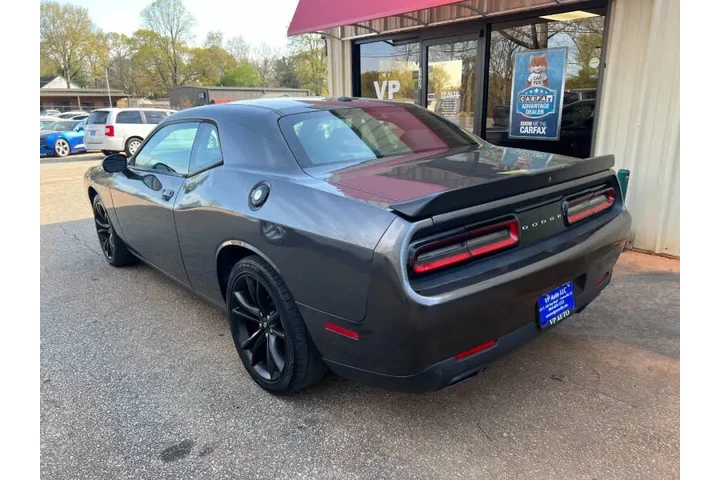 $16999 : 2017 Challenger SXT image 7