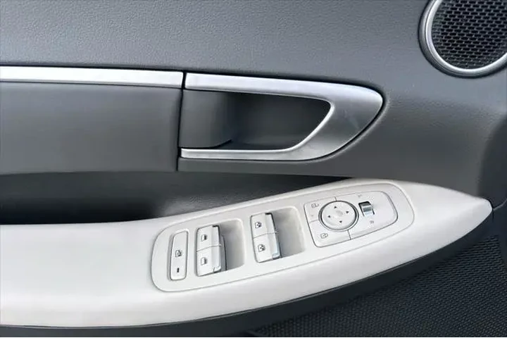 $28588 : Hyundai SONATA Hybrid 2025 S image 10