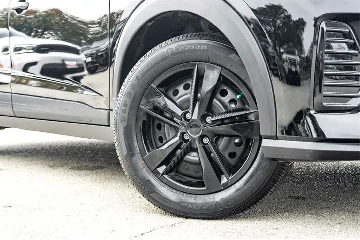 $21599 : Nissan Kicks Play 2025 S 4dr image 2