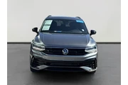 Volkswagen Tiguan 2023 SE R- thumbnail