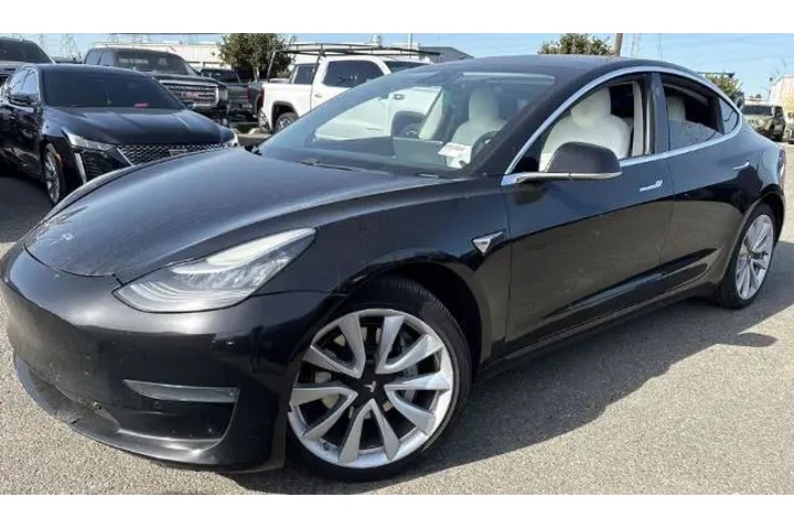 $19000 : Tesla Model 3 2020 AWD Stand image 1